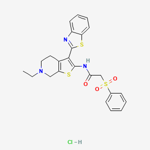 molecular formula C24H24ClN3O3S3 B2582861 盐酸N-(3-(苯并[d]噻唑-2-基)-6-乙基-4,5,6,7-四氢噻吩并[2,3-c]吡啶-2-基)-2-(苯磺酰基)乙酰胺 CAS No. 1189440-31-0