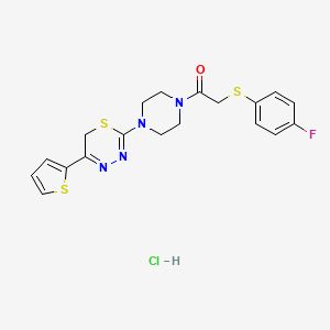 molecular formula C19H20ClFN4OS3 B2583731 2-((4-fluorophenyl)thio)-1-(4-(5-(thiophen-2-yl)-6H-1,3,4-thiadiazin-2-yl)piperazin-1-yl)ethanone hydrochloride CAS No. 1351654-49-3
