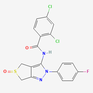 molecular formula C18H12Cl2FN3O2S B2584184 2,4-ジクロロ-N-(2-(4-フルオロフェニル)-5-オキシド-4,6-ジヒドロ-2H-チエノ[3,4-c]ピラゾール-3-イル)ベンザミド CAS No. 1007193-73-8