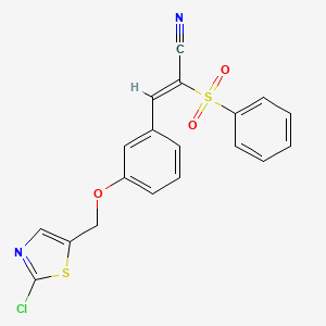 molecular formula C19H13ClN2O3S2 B2584426 (2Z)-2-(benzenesulfonyl)-3-{3-[(2-chloro-1,3-thiazol-5-yl)methoxy]phenyl}prop-2-enenitrile CAS No. 866144-39-0