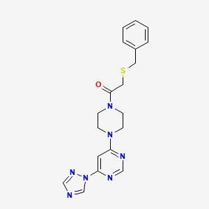 molecular formula C19H21N7OS B2584664 1-(4-(6-(1H-1,2,4-triazol-1-yl)pyrimidin-4-yl)piperazin-1-yl)-2-(benzylthio)ethanone CAS No. 1795457-27-0