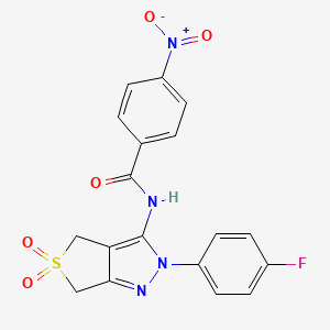 molecular formula C18H13FN4O5S B2585101 N-(2-(4-フルオロフェニル)-5,5-ジオキシド-4,6-ジヒドロ-2H-チエノ[3,4-c]ピラゾール-3-イル)-4-ニトロベンゾアミド CAS No. 450337-04-9