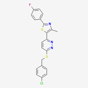 molecular formula C21H15ClFN3S2 B2585597 5-(6-((4-Chlorobenzyl)thio)pyridazin-3-yl)-2-(4-fluorophenyl)-4-methylthiazole CAS No. 923193-62-8