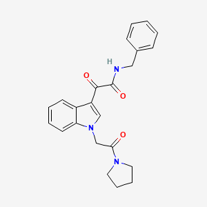 molecular formula C23H23N3O3 B2585658 N-苄基-2-氧代-2-[1-(2-氧代-2-吡咯烷-1-基乙基)吲哚-3-基]乙酰胺 CAS No. 872849-05-3