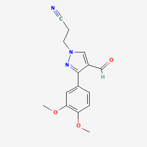 molecular formula C15H15N3O3 B2585854 3-[3-(3,4-dimethoxyphenyl)-4-formyl-1H-pyrazol-1-yl]propanenitrile CAS No. 956199-35-2