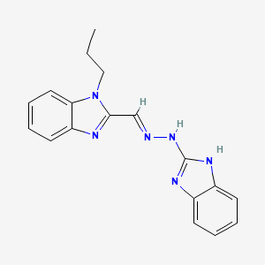 molecular formula C18H18N6 B2586532 2-{(E)-[2-(1H-benzimidazol-2-yl)hydrazinylidene]methyl}-1-propyl-1H-benzimidazole CAS No. 612049-32-8