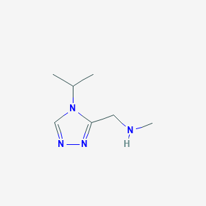 molecular formula C7H14N4 B2587345 1-(4-异丙基-4H-1,2,4-三唑-3-基)-N-甲基甲胺 CAS No. 924839-40-7