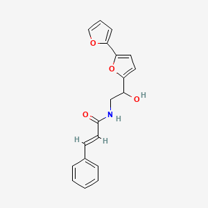 molecular formula C19H17NO4 B2588112 (2E)-N-(2-{[2,2'-bifuran]-5-yl}-2-hydroxyethyl)-3-phénylprop-2-ènamide CAS No. 2321343-48-8