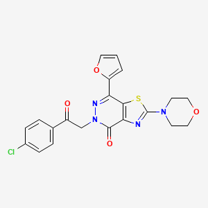 molecular formula C21H17ClN4O4S B2588162 5-(2-(4-氯苯基)-2-氧代乙基)-7-(呋喃-2-基)-2-吗啉代噻唑并[4,5-d]嘧啶-4(5H)-酮 CAS No. 1203143-43-4