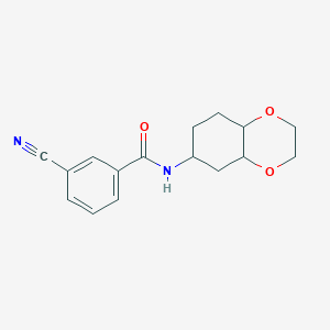 molecular formula C16H18N2O3 B2589234 3-氰基-N-(八氢苯并[b][1,4]二氧杂环-6-基)苯甲酰胺 CAS No. 1902927-07-4