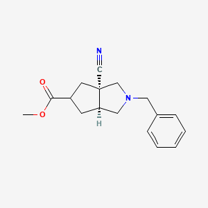 molecular formula C17H20N2O2 B2589545 Methyl (3aS,6aS)-2-benzyl-3a-cyano-1,3,4,5,6,6a-hexahydrocyclopenta[c]pyrrole-5-carboxylate CAS No. 2460745-64-4