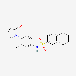 molecular formula C21H24N2O3S B2590040 N-[3-methyl-4-(2-oxopyrrolidin-1-yl)phenyl]-5,6,7,8-tetrahydronaphthalene-2-sulfonamide CAS No. 941935-26-8