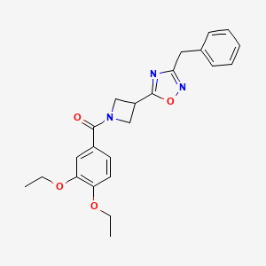 (3-(3-Benzyl-1,2,4-oxadiazol-5-yl)azetidin-1-yl)(3,4-diethoxyphenyl)methanone