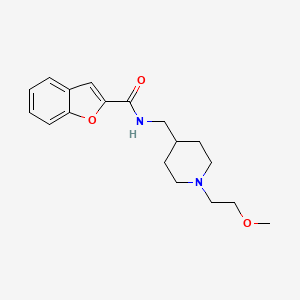 N-((1-(2-methoxyethyl)piperidin-4-yl)methyl)benzofuran-2-carboxamide