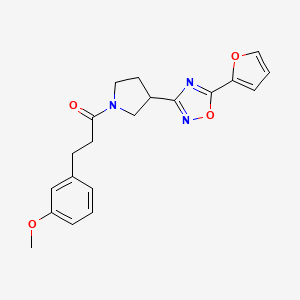 molecular formula C20H21N3O4 B2591583 1-(3-(5-(呋喃-2-基)-1,2,4-恶二唑-3-基)吡咯烷-1-基)-3-(3-甲氧苯基)丙-1-酮 CAS No. 2034371-47-4