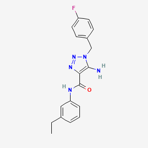 molecular formula C18H18FN5O B2591858 5-氨基-N-(3-乙基苯基)-1-[(4-氟苯基)甲基]三唑-4-甲酰胺 CAS No. 899981-03-4