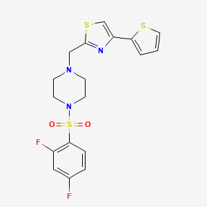 molecular formula C18H17F2N3O2S3 B2592110 2-((4-((2,4-二氟苯基)磺酰基)哌嗪-1-基)甲基)-4-(噻吩-2-基)噻唑 CAS No. 1172526-28-1