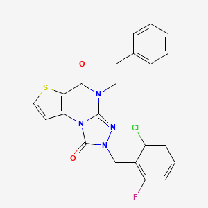 molecular formula C22H16ClFN4O2S B2592596 2-(2-chloro-6-fluorobenzyl)-4-phenethylthieno[2,3-e][1,2,4]triazolo[4,3-a]pyrimidine-1,5(2H,4H)-dione CAS No. 1357865-62-3