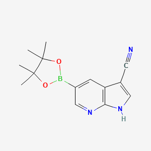 molecular formula C14H16BN3O2 B2592669 5-(4,4,5,5-Tetramethyl-1,3,2-dioxaborolan-2-yl)-1H-pyrrolo[2,3-b]pyridin-3-carbonitril CAS No. 1620575-06-5