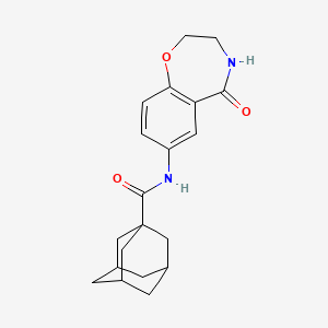 molecular formula C20H24N2O3 B2592752 (3r,5r,7r)-N-(5-氧代-2,3,4,5-四氢苯并[f][1,4]恶杂环辛-7-基)金刚烷-1-甲酰胺 CAS No. 922056-28-8