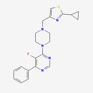 molecular formula C21H22FN5S B2593069 2-Cyclopropyl-4-[[4-(5-fluoro-6-phenylpyrimidin-4-yl)piperazin-1-yl]methyl]-1,3-thiazole CAS No. 2379998-07-7