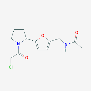 molecular formula C13H17ClN2O3 B2593191 N-[[5-[1-(2-Chloroacetyl)pyrrolidin-2-yl]furan-2-yl]methyl]acetamide CAS No. 2411245-00-4