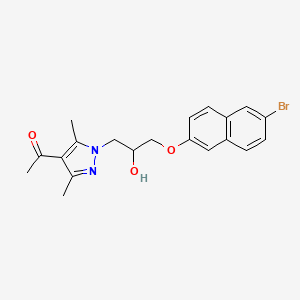 molecular formula C20H21BrN2O3 B2593758 1-(1-(3-((6-bromonaphthalen-2-yl)oxy)-2-hydroxypropyl)-3,5-dimethyl-1H-pyrazol-4-yl)ethanone CAS No. 890602-53-6