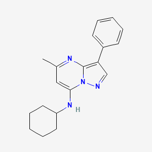 molecular formula C19H22N4 B2593907 N-cyclohexyl-5-methyl-3-phenylpyrazolo[1,5-a]pyrimidin-7-amine CAS No. 877788-86-8