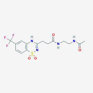 molecular formula C15H17F3N4O4S B2594127 3-[1,1-dioxo-6-(trifluorométhyl)-2H-1λ<sup>6</sup>,2,4-benzothiadiazin-3-yl]-N-(2-acétamidoéthyl)propanamide CAS No. 932523-08-5