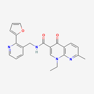 molecular formula C22H20N4O3 B2594682 1-ethyl-N-((2-(furan-2-yl)pyridin-3-yl)methyl)-7-methyl-4-oxo-1,4-dihydro-1,8-naphthyridine-3-carboxamide CAS No. 2034268-61-4