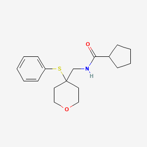 molecular formula C18H25NO2S B2595723 N-((4-(苯硫基)四氢-2H-吡喃-4-基)甲基)环戊烷甲酰胺 CAS No. 1797173-42-2