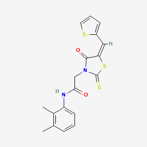 molecular formula C18H16N2O2S3 B2595833 (E)-N-(2,3-dimethylphenyl)-2-(4-oxo-5-(thiophen-2-ylmethylene)-2-thioxothiazolidin-3-yl)acetamide CAS No. 637318-11-7