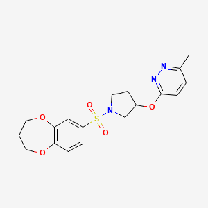 molecular formula C18H21N3O5S B2595951 3-((1-((3,4-dihydro-2H-benzo[b][1,4]dioxepin-7-yl)sulfonyl)pyrrolidin-3-yl)oxy)-6-methylpyridazine CAS No. 2034223-26-0