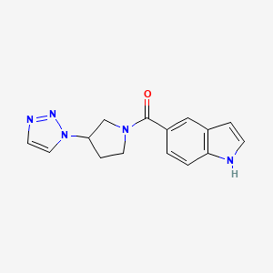 molecular formula C15H15N5O B2596534 (3-(1H-1,2,3-三唑-1-基)吡咯烷-1-基)(1H-吲哚-5-基)甲酮 CAS No. 1795444-18-6
