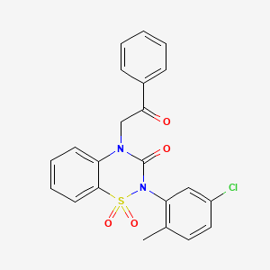 molecular formula C22H17ClN2O4S B2596725 2-(5-氯-2-甲基苯基)-4-(2-氧代-2-苯乙基)-2H-苯并[e][1,2,4]噻二嗪-3(4H)-酮 1,1-二氧化物 CAS No. 941929-14-2