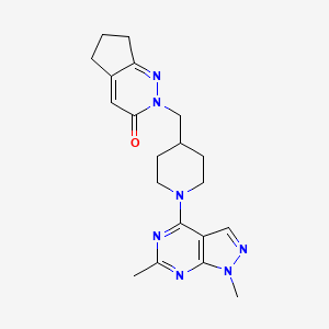 molecular formula C20H25N7O B2597227 2-[(1-{1,6-二甲基-1H-吡唑并[3,4-d]嘧啶-4-基}哌啶-4-基)甲基]-2H,3H,5H,6H,7H-环戊并[c]哒嗪-3-酮 CAS No. 2097925-60-3