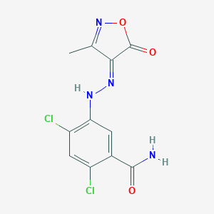 2,4-dichloro-5-[(2E)-2-(3-methyl-5-oxo-1,2-oxazol-4-ylidene)hydrazinyl]benzamide