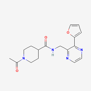 molecular formula C17H20N4O3 B2598500 1-乙酰基-N-((3-(呋喃-2-基)吡嗪-2-基)甲基)哌啶-4-甲酰胺 CAS No. 2034463-78-8