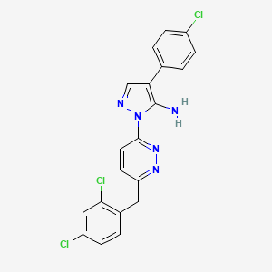 molecular formula C20H14Cl3N5 B2598580 4-(4-氯苯基)-1-[6-(2,4-二氯苄基)-3-吡啶嗪基]-1H-吡唑-5-胺 CAS No. 321385-77-7