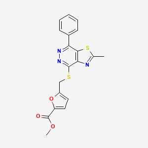 Methyl 5-(((2-methyl-7-phenylthiazolo[4,5-d]pyridazin-4-yl)thio)methyl)furan-2-carboxylate