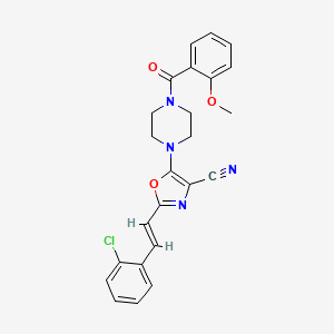 (E)-2-(2-chlorostyryl)-5-(4-(2-methoxybenzoyl)piperazin-1-yl)oxazole-4-carbonitrile