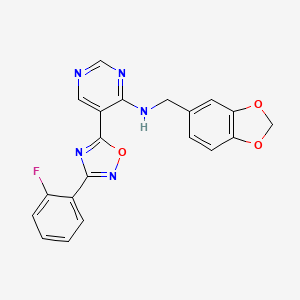 molecular formula C20H14FN5O3 B2602112 N-(benzo[d][1,3]dioxol-5-ylmethyl)-5-(3-(2-fluorophenyl)-1,2,4-oxadiazol-5-yl)pyrimidin-4-amine CAS No. 2034446-76-7