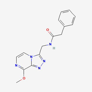 molecular formula C15H15N5O2 B2602332 N-((8-甲氧基-[1,2,4]三唑并[4,3-a]哒嗪-3-基)甲基)-2-苯基乙酰胺 CAS No. 2034368-18-6