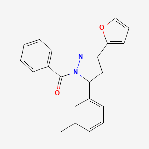 molecular formula C21H18N2O2 B2602613 1-苯甲酰-3-(呋喃-2-基)-5-(3-甲苯基)-4,5-二氢-1H-吡唑 CAS No. 1797570-39-8