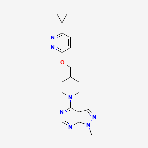 3-cyclopropyl-6-[(1-{1-methyl-1H-pyrazolo[3,4-d]pyrimidin-4-yl}piperidin-4-yl)methoxy]pyridazine