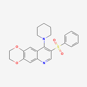 molecular formula C22H22N2O4S B2603455 1-[8-(苯磺酰)-2H,3H-[1,4]二氧杂环[2,3-g]喹啉-9-基]哌啶 CAS No. 866811-90-7