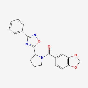 molecular formula C20H17N3O4 B2605059 5-[1-(1,3-Benzodioxol-5-ylcarbonyl)pyrrolidin-2-yl]-3-phenyl-1,2,4-oxadiazole CAS No. 1045932-60-2