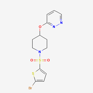 3-((1-((5-Bromothiophen-2-yl)sulfonyl)piperidin-4-yl)oxy)pyridazine