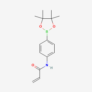 molecular formula C15H20BNO3 B2605345 N-[4-(4,4,5,5-Tetramethyl-1,3,2-dioxaborolan-2-yl)phenyl]-2-Propenamide CAS No. 434898-99-4