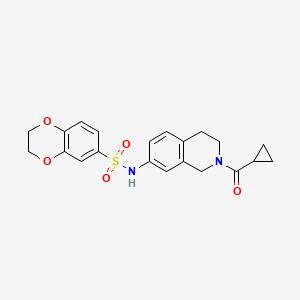 molecular formula C21H22N2O5S B2606837 N-(2-(环丙烷羰基)-1,2,3,4-四氢异喹啉-7-基)-2,3-二氢苯并[b][1,4]二噁英-6-磺酰胺 CAS No. 955714-31-5